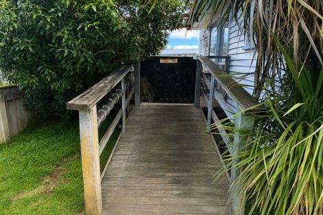 Photo of property in 16 Robertshawe Crescent, Dannevirke, 4930
