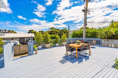 Photo of property in 12b Tiromoana Road, Raumati South, Paraparaumu, 5032