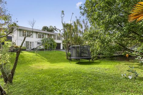 Photo of property in 3 Macnay Way, Murrays Bay, Auckland, 0630