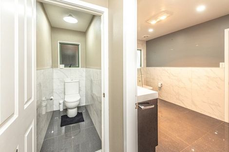 Photo of property in 16 Waharua Place, Tawhero, Whanganui, 4501