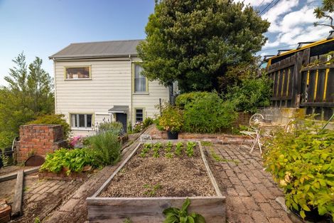 Photo of property in 32 Carson Street, Mornington, Dunedin, 9011