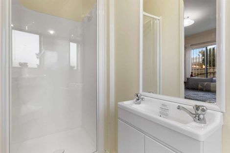 Photo of property in 20 Catalina Drive, Melville, Hamilton, 3206