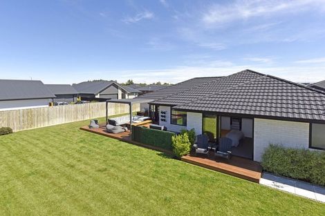 Photo of property in 74 Thornborough Drive, Rolleston, 7615