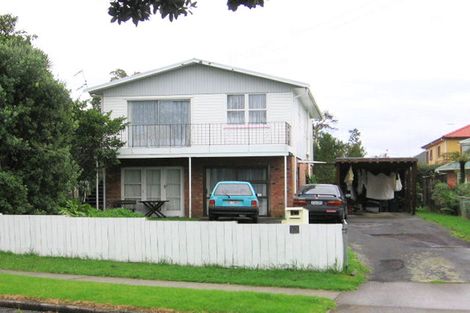 Photo of property in 75 Tiraumea Drive, Pakuranga, Auckland, 2010