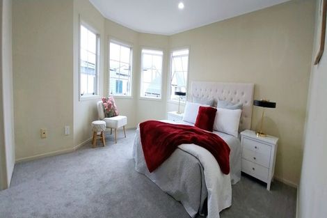 Photo of property in 2/53 Milton Road, Papatoetoe, Auckland, 2024