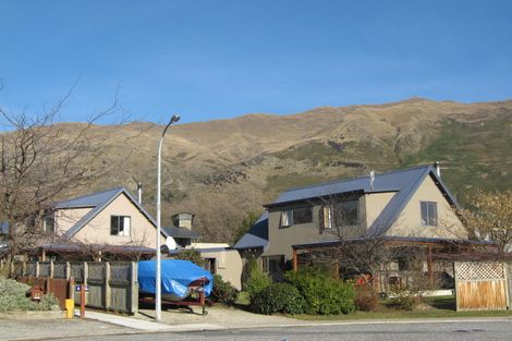 Photo of property in 18b Mill End, Wanaka, 9305