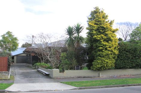 Photo of property in 42 Lincoln Terrace, Hokowhitu, Palmerston North, 4410
