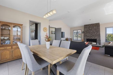 Photo of property in 48 Karamea Street, Whalers Gate, New Plymouth, 4310