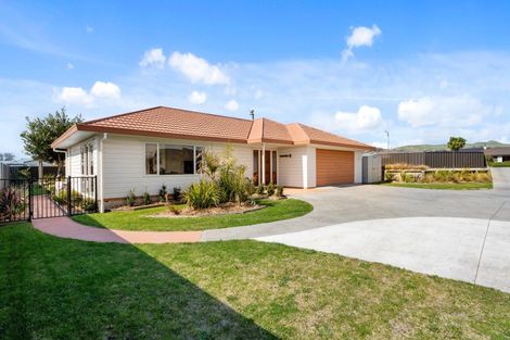 Photo of property in 83 Brookvale Road, Havelock North, 4130