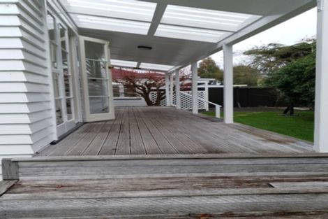 Photo of property in 9 Minchin Crescent, St Andrews, Hamilton, 3200