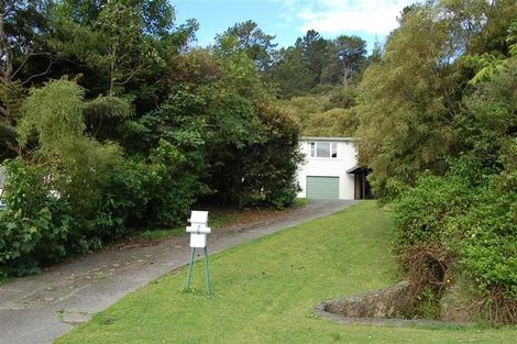 Photo of property in 101 Manuka Street, Stokes Valley, Lower Hutt, 5019