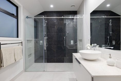 Photo of property in 52 Montiicola Drive, Papamoa Beach, Papamoa, 3118