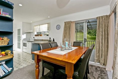 Photo of property in 57 Oaktree Avenue, Browns Bay, Auckland, 0630