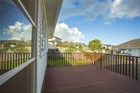 Photo of property in 21 Elliott Avenue, Bayview, Auckland, 0629