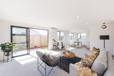 Photo of property in 110 Roberts Line, Kelvin Grove, Palmerston North, 4414