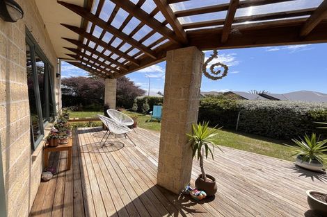 Photo of property in 17 Kingsford Drive, Stoke, Nelson, 7011