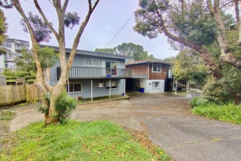 Photo of property in 1/663 Beach Road, Rothesay Bay, Auckland, 0630