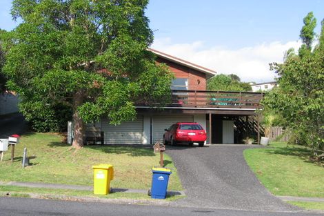 Photo of property in 58 Stapleford Crescent, Browns Bay, Auckland, 0630