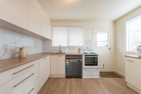 Photo of property in 28 Murchison Drive, Gleniti, Timaru, 7910