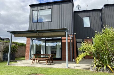 Photo of property in 1 Te Aute Road, Karaka, Papakura, 2113