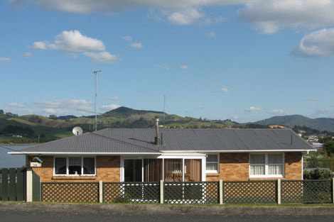Photo of property in 38 Kimihia Road, Huntly, 3700
