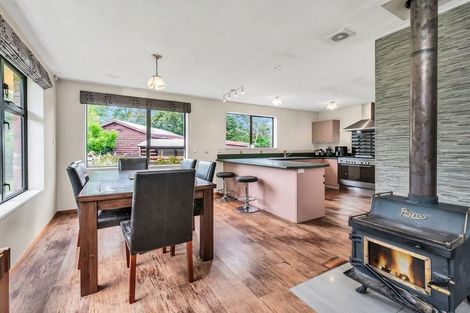 Photo of property in 1 Everett Street, Coalgate, 7673