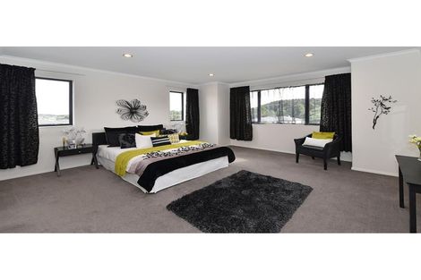 Photo of property in 15 Dawood Place, The Gardens, Auckland, 2105
