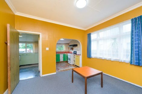 Photo of property in 42 Shamrock Street, Takaro, Palmerston North, 4412