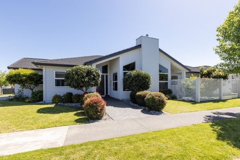 Photo of property in 11 Aoraki Road, Poraiti, Napier, 4112