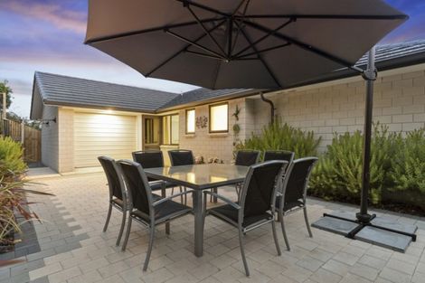 Photo of property in 2 Raptor Way, Welcome Bay, Tauranga, 3175