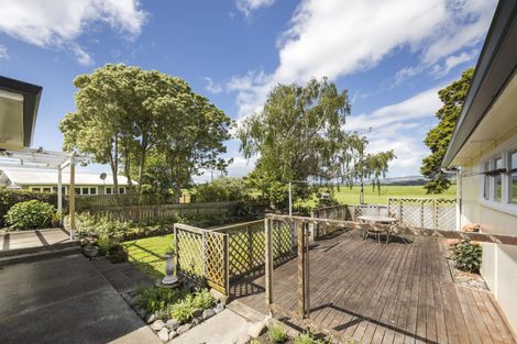Photo of property in 37 Waterloo Crescent, Hokowhitu, Palmerston North, 4410