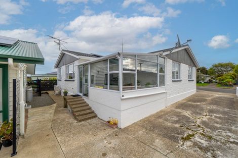Photo of property in 45 Edinburgh Crescent, Waikiwi, Invercargill, 9810