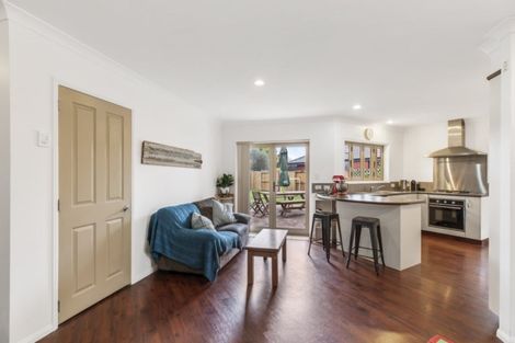 Photo of property in 36 Oreti Crescent, Papamoa Beach, Papamoa, 3118