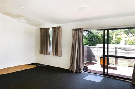 Photo of property in 30 Leaver Place, Weymouth, Auckland, 2103