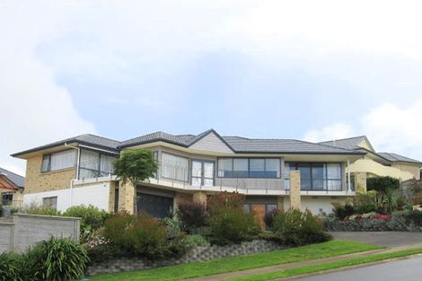 Photo of property in 3 Dorchester Place, Orewa, 0931