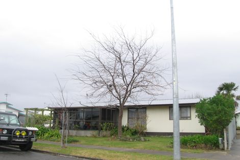 Photo of property in 8 Wiltshire Place, Tamatea, Napier, 4112