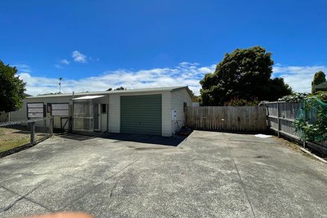Photo of property in 98 Settlement Road, Papakura, 2110