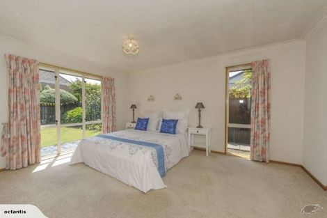 Photo of property in 42d Merrin Street, Avonhead, Christchurch, 8042