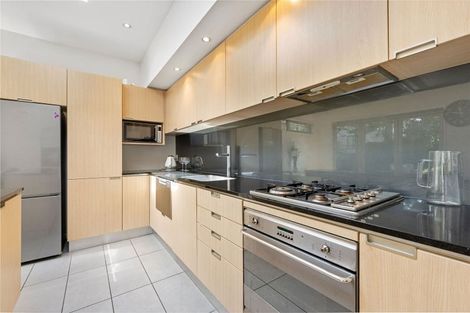 Photo of property in 26 Rhodes Street, Merivale, Christchurch, 8014