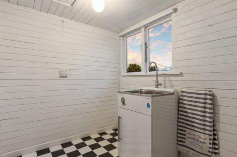 Photo of property in 1/13 Lansbury Avenue, Strowan, Christchurch, 8052