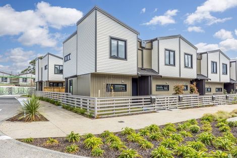 Photo of property in 62 Te Puketoka Lane, Mangere, Auckland, 2022