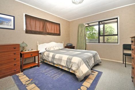 Photo of property in 4 Southview Place, Wattle Downs, Auckland, 2102