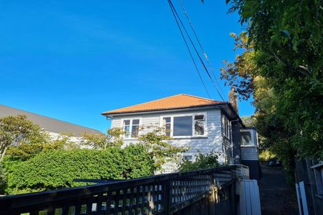 Photo of property in 11a Braithwaite Street, Karori, Wellington, 6012