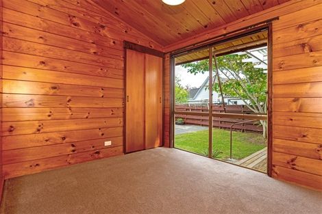 Photo of property in 65 Iranui Road, Inner Kaiti, Gisborne, 4010