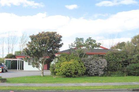 Photo of property in 5 Kane Road, Papamoa Beach, Papamoa, 3118