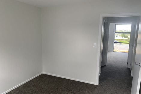 Photo of property in 125a Woodglen Road, Glen Eden, Auckland, 0602