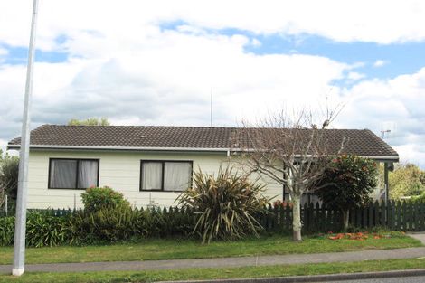Photo of property in 42 Langstone Street, Welcome Bay, Tauranga, 3112