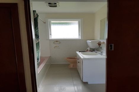 Photo of property in 60 Oakdale Road, Mount Roskill, Auckland, 1041