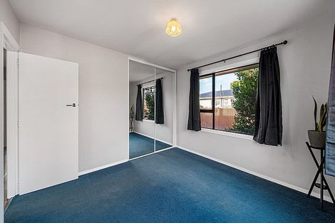 Photo of property in 18 Frensham Crescent, Woolston, Christchurch, 8062