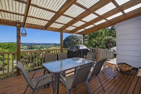 Photo of property in 8 Hill Street, Hikurangi, 0114